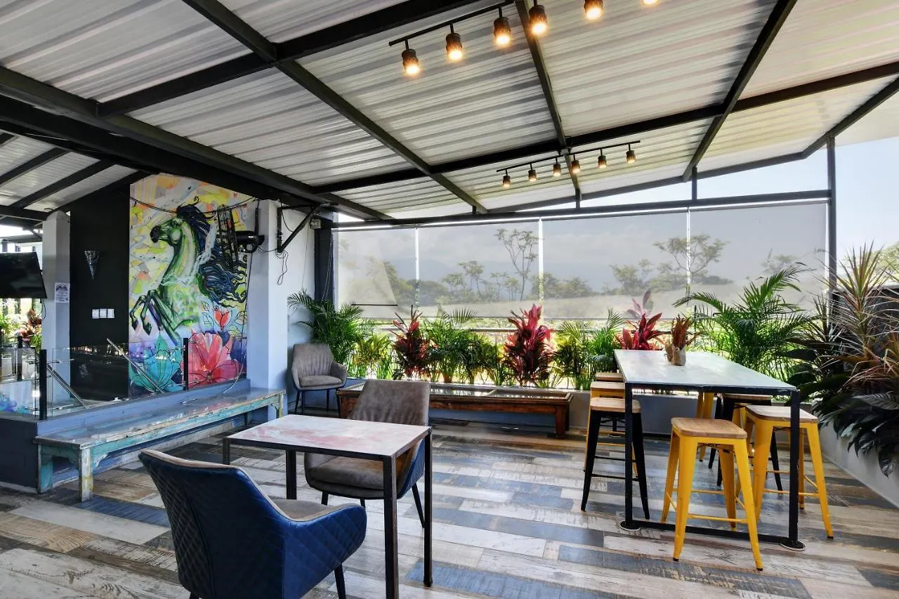 International House Co-Living Hostel Medellin